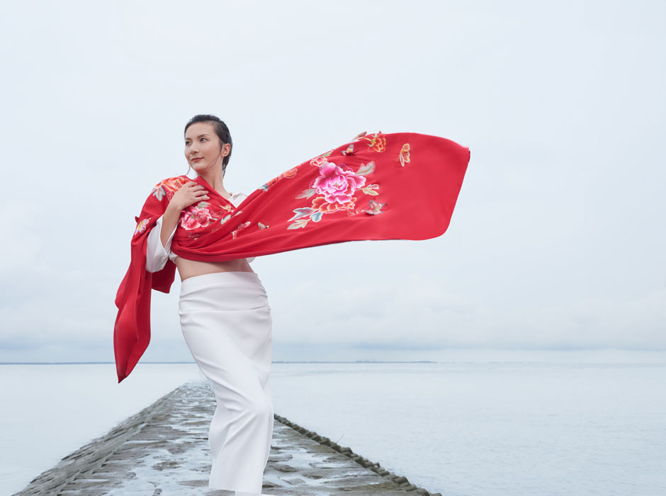 真絲臻品刺繡披肩 高級(jí)定制&middot;國(guó)色天香